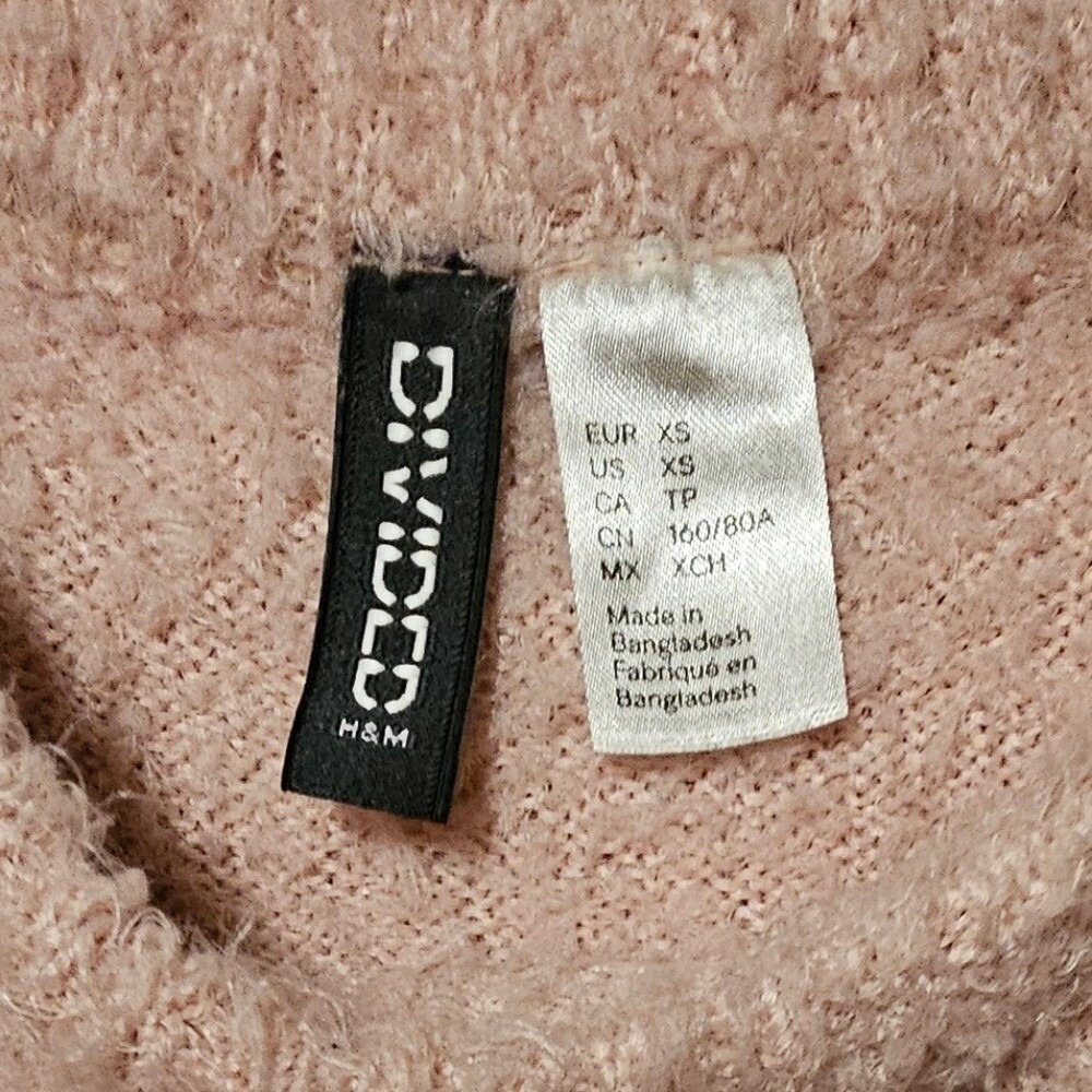 DIVIDED H & M Cropped Pink Sweater Women's Size XSmall PRELOVED - Picture 5 of 5